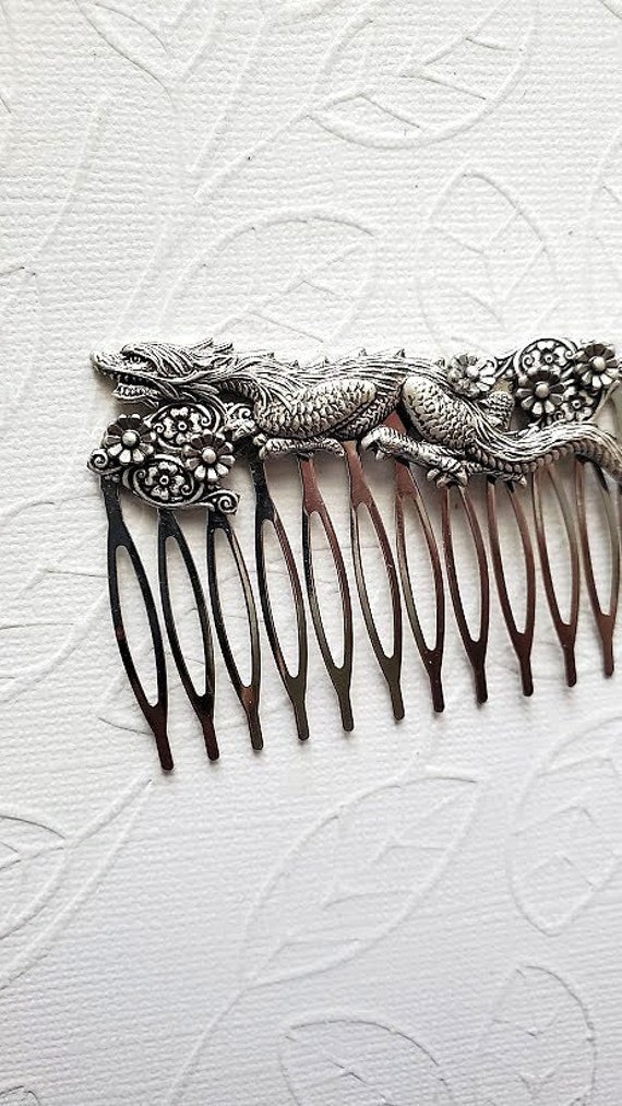 Fantasy Dragon Haircomb | Victorian Floral Hair Comb | Mythical Creature | Japanese Folklore | Aesthetic Grunge | Animal Hairpiece | Jewel