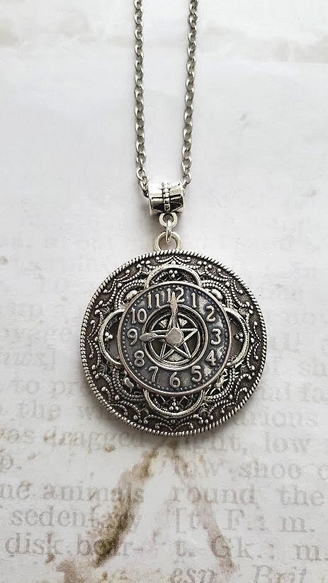 Time Pendant - Etsy