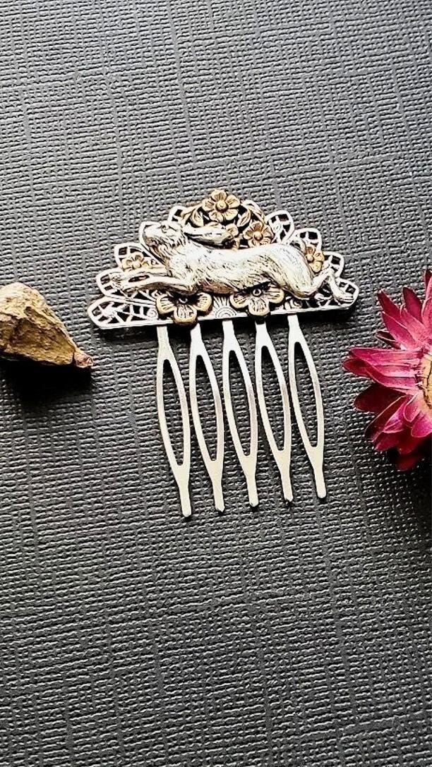 Bunny Hair Comb | Antique Silver Bronze | Bridal Comb | Fantasy Hair Comb | Cosplay Hair Comb | Running Rabbit Hair Comb | Bun Holder Comb