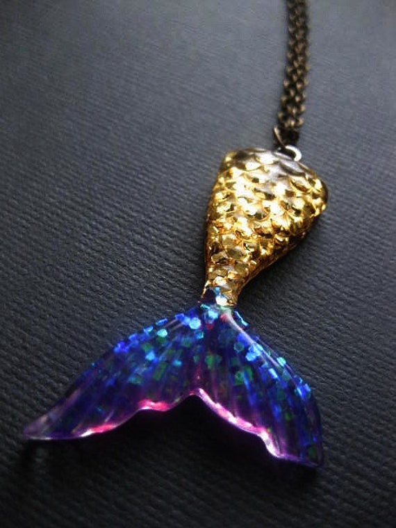 Ball or Lace-Chain Necklace Mermaid Scales Necklace with Charm Choice of Charm Mermaid Scales in Mini Vial