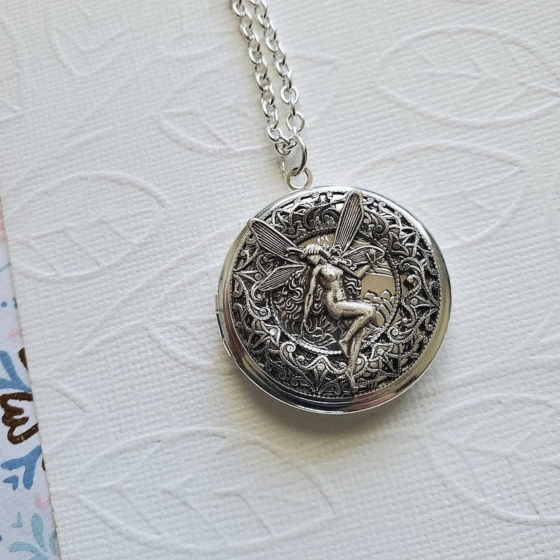 Silver Fairy Locket Photo Picture Necklace Enchantment Magical Dream Whimsical Round Pendant EA764 image 8