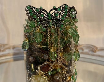 Vintage Mystery Jewellery Jar Wizard of Oz Fairycore Enchanted Forest Emerald Green Whimsigoth Aesthetic Blind Box Fantasy Mix Bundle Gift