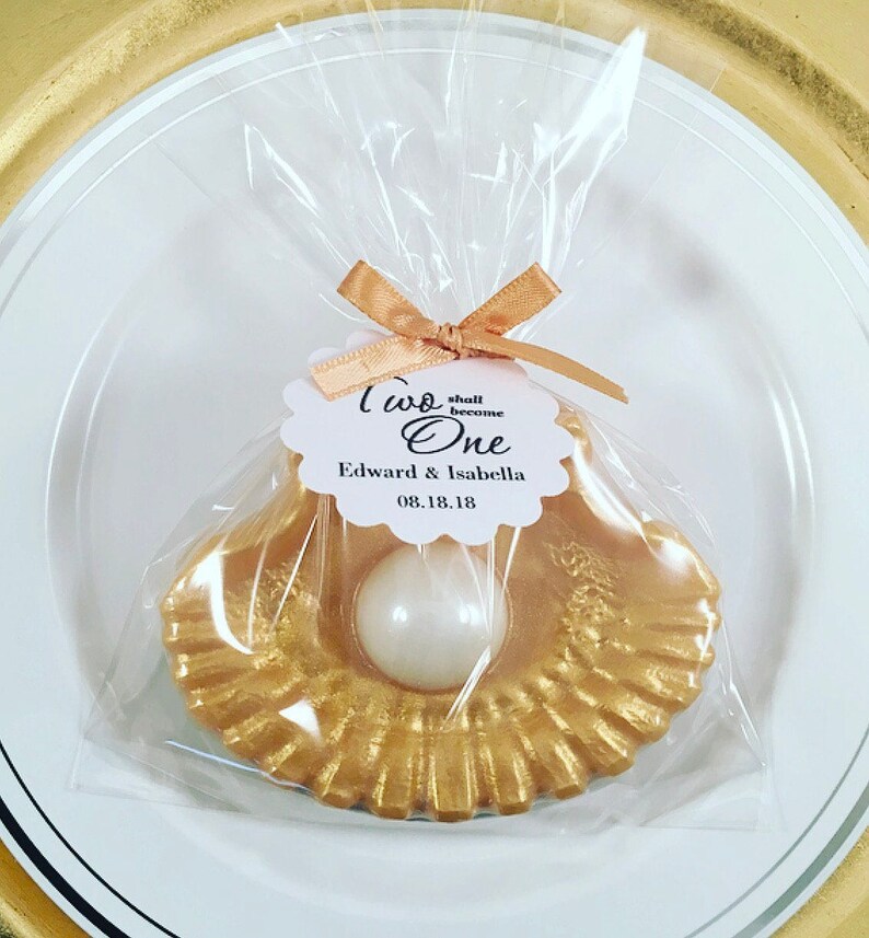 25 Oyster Pearl Soap Favor / Beach Themed Wedding / Seashell Etsy