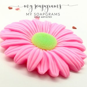 25 Gerbera Daisy Soap Favors / Sunflower Favors Soap Favors / Wedding  Soap / Bridal Party Favors / Personalized Gift Floral