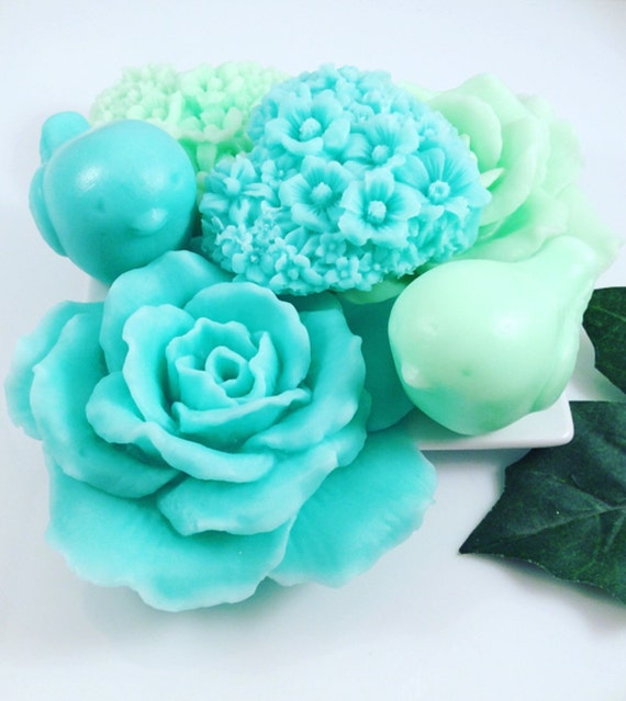 Flower and Birds Gift Soap Set / Hand Soaps / Soap Gift Set / Hostess Gift Set / Housewarming Gift / Rose Soap / Flower Soap Set Il_570xn