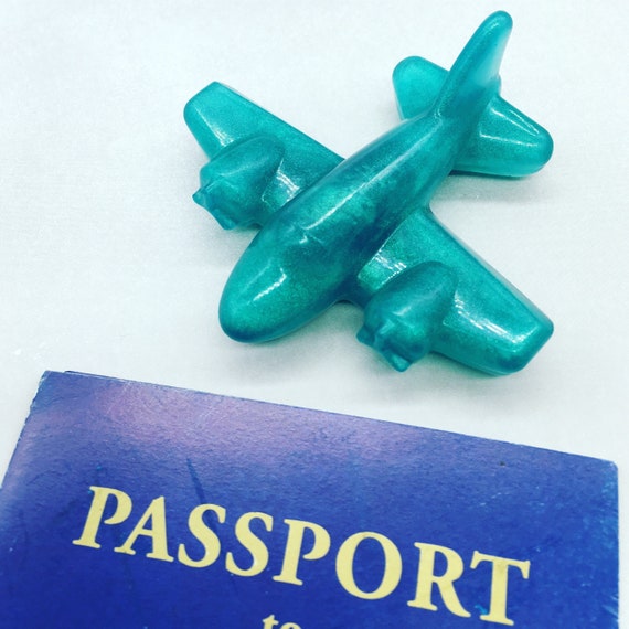 10 Airplane Soap Favors / Adventure Party Favors / Baby Shower Favors / Destination Soap Favors / Wedding Favors / Birthday Party Soap Favor Il_570xn