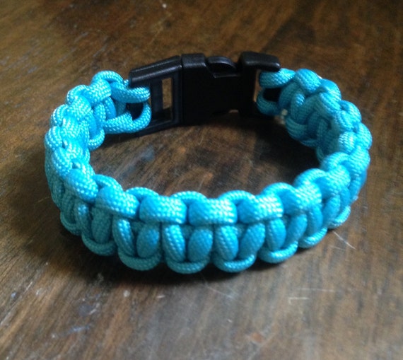 Items similar to Paracord Bracelet Single Color on Etsy