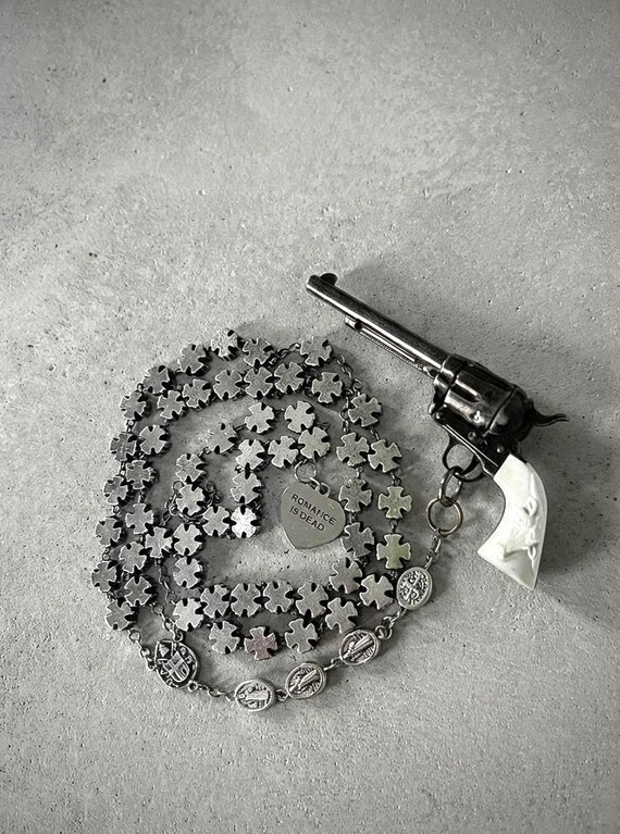 VINTAGE ASSEMBLAGE ROSARY