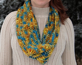 Gatlin ~ Crocheted Cowl