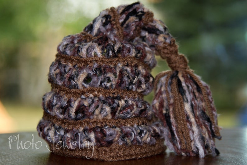 PDF Crochet PATTERN Pheasant Dreams Sleeper, mulitple sizes image 2