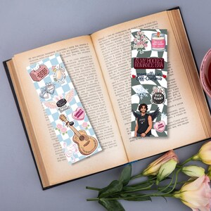 Off Campus TV Show, Briar U, Garrett Graham, Booktok Bookmark, Hockey Romance Gift, Digital Bookmark PDF, Printable Bookmarks, John Logan, Dean Di Laurentis, The Deal Elle Kennedy, Bookish Gifts, Romance Reader Pack.
This Off Campus inspired bookmark set is perfect for hockey romance readers, BookTok lovers, and fans of cozy college romance aesthetics. Featuring soft pastel colors, romantic sports vibes, and bookish designs, this printable bookmark bundle was created for readers who are com