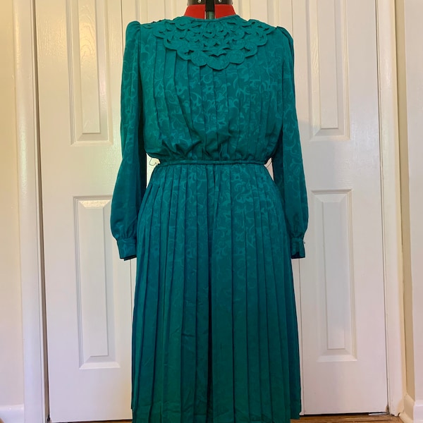 Vintage Pleated Dress Grannycore Golden Girls Dress