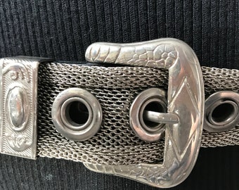 rare Women's Metal Belt