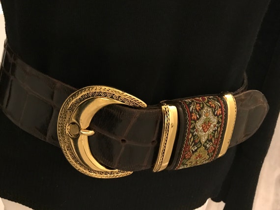 Ladoppia Vita Made in Italy leather belt. Green with antique gold buckle. 28” Metal Etruscan-Style Artisan La Doppia Vita Black Leather  main image 3