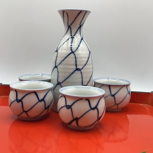 Sake Set, Japanese Style with Four cups