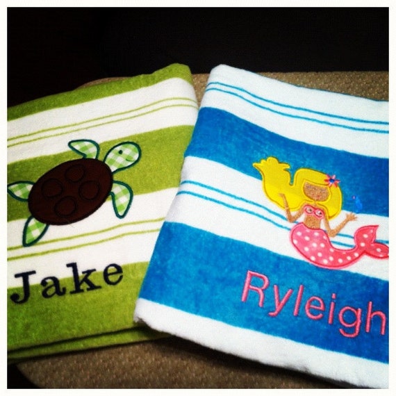 Items similar to Personalized beach towel applique and name on Etsy