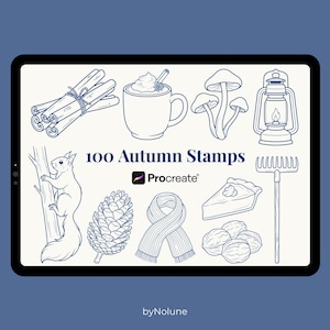 Puede incluir: Una pantalla digital que muestra 100 Autumn Stamps para Procreate. La imagen presenta ilustraciones de líneas azul oscuro de ramas de canela, una taza con crema batida, setas, un farol, una ardilla en un árbol, una piña, una bufanda, un trozo de tarta, nueces y un rastrillo de jardín.
