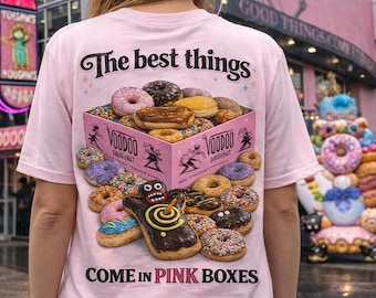 VOODOO DOUGHNUT Graphic Tee | The Best Things Come in Pink Boxes Shirt | UNIVERSAL Orlando Theme Park Foodie Shirt | Pink Voodoo Unisex Tee