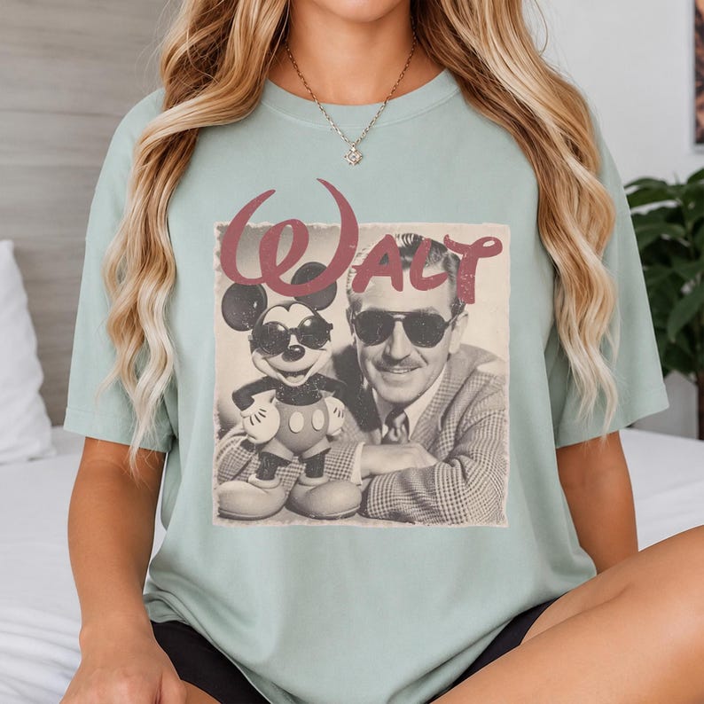 Vintage Walt Disney PNG, Disneyland Magic Kingdom digitaler Download, glücklichster Ort auf Erden Shirt, Disney-Fan Tshirt Print-Datei Bild 5