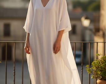 Lniany kaftan - Biała sukienka maxi - Narzutka plażowa - Odzież na wakacje - Kaftan boho - Półrękaw