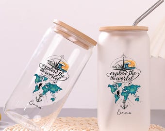 Entdecken Sie die Welt Glasbecher, personalisierte Name Weltkarte Glas Kaffeetasse, mattierte und klare Glastasse, Reisetasse, Geschenk für Freunde