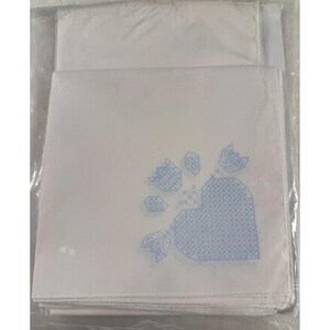 Herrschners 5 pcs. Cross Stitch Hearts And Tulips Table Runner/Napkins #11-0755 image 3
