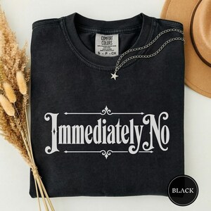 Camiseta divertida y sarcástica con el mensaje "No, gracias", camiseta con mensaje para introvertidos, regalo de humor sarcástico y original, camiseta con frase ingeniosa y sin expresión, humor millennial.
