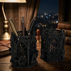 Portalápices gótico impreso en 3D, organizador de escritorio, caja de almacenamiento de brochas de maquillaje espeluznante, decoración de habitación de bruja, estilo academia oscura, portalápices con forma de castillo, regalo de oficina
