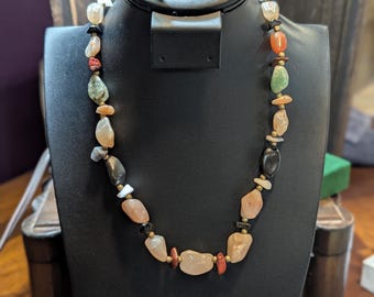 Vintage Polished Agate "Beggars Bead" Necklace