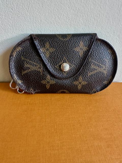 Louis Vuitton Key Pouch - Etsy