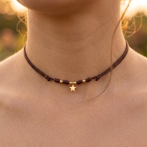 Star Choker Necklace – Gold or Silver Star, Custom Color Cord, Adjustable Minimal Necklace, Handmade Jewelry - personalizzabile stella