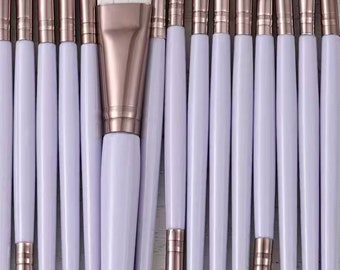 Makeup Brushes 15 pc Lavender Handles Vegan Nylon Brushes Cosmetics Blush Eye Shadow Eyeshadow Eyeliner Smokey Eyes