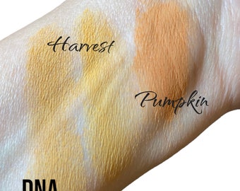 HARVEST -Matte Gold EyeShadow - Mustard - Dark Yellow - Makeup - Eye shadow - eyeliner  - Mineral Makeup Vegan Natural