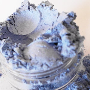 ICE MAIDEN  - Pale Blue Eyeshadow - Shimmer Luster - Vegan Natural - Mineral Makeup - light Blue EyeShadow  - 5g Sifter Jar
