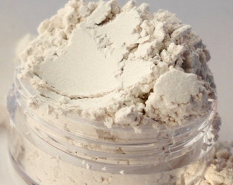 SUGAR - White EyeShadow - Highlighter-  Bright Eye Corners- Shimmer - Vegan Natural Mineral  Makeup - Eye shadow  10g Sifter Jar