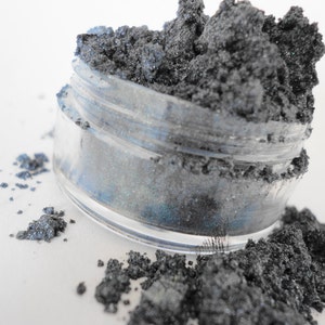 Shark Fin Dark Navy Blue Eyeshadow Shimmer Luster Vegan Mineral Makeup Smokey Eyeliner Eye Shadow 5g Jar zdjęcie 5