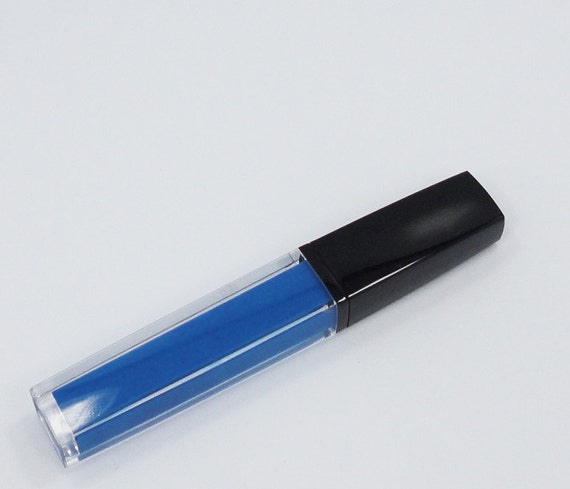 Bright Dark Blue Lip Gloss With Very Strong Pigment. Smells Just Like  Blueberry. Homemade, Sanitary, Curtly Free. Perfect Gift for Her 