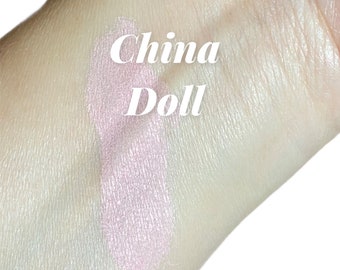 CHINA POP, licht iriserend roze oogschaduw, glans, minerale make-up, natuurlijke ingrediënten, veganistisch, eyeliner, markeerstift, verpletterende cosmetica
