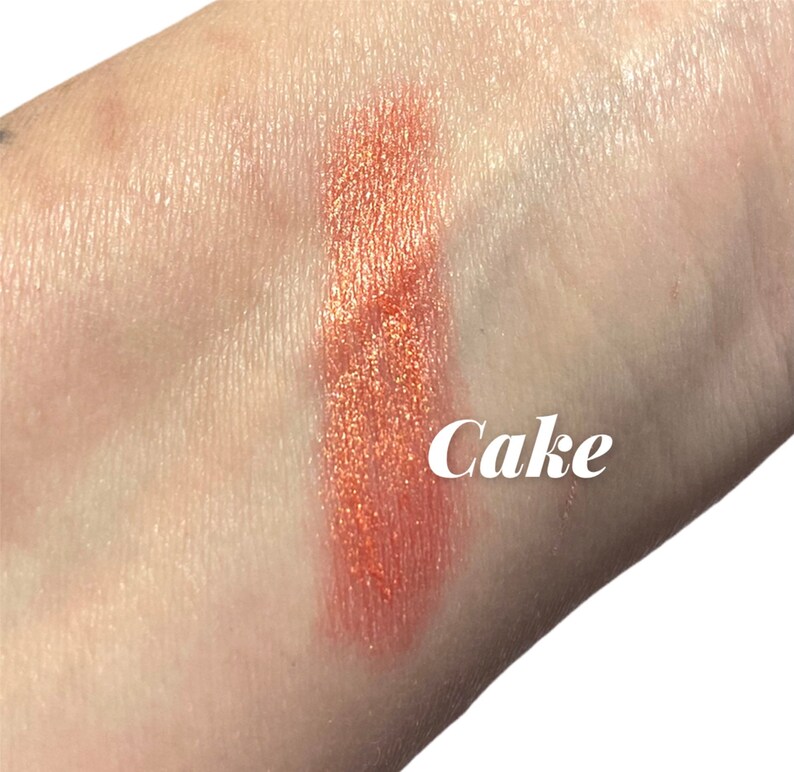 Cake Lipstick Creamy Pink Coral pigmented Full Coverage Shimmer Luster Moisturizing Mineral Makeup pigmented Twist up Tube image 3
