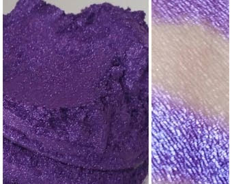 CAT WALK -  Purple Violet - Eyeshadow -  Eyeliner - Shimmer Glitter - Smokey Eyes  Jar Vegan Natural - Luminous Eye Shadow