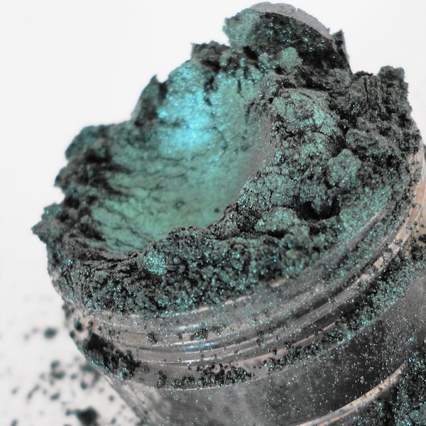 TAINTED  - Teal  Green - Metallic Eyeshadow - Shimmer Luster -  Mineral Makeup - Eye Shadow  eyeliner - Natural Vegan  - 10g Sifter