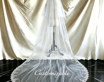Elegant French Scalloped Lace Wedding Veil with Custom Name & Date,Two Tier Soft Illusion Tulle Bridal Veil for Romantic Garden Wedding