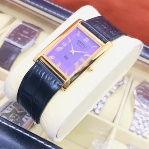 時計 Vintage Seiko Quartz Purple women works Seiko Tank Purple Dial - Etsy