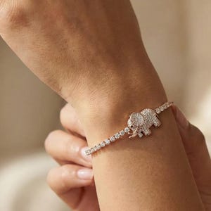 Pulsera con dije de elefante de la buena suerte, oro rosa, ajustable, delicada, joyería de la fortuna