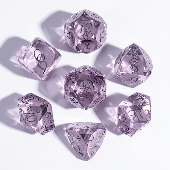 Amethyst Sovereign glass dice set, lilac translucent with black numbers