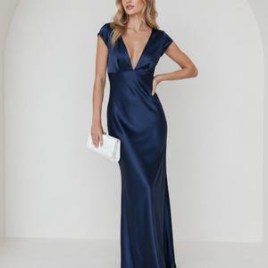 navy bias cut dress ASOS Design - Scoop Neck Maxi Dress - Women - Viscose/Flax - 0 US