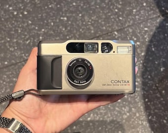 Contax T2 35mm f/2.8 Sonnar T Titanium Compact Premium