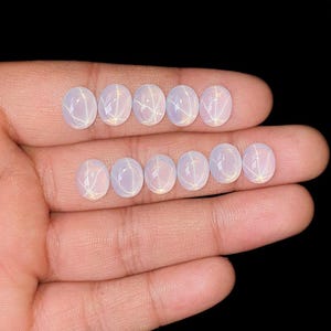 Lindy star Sapphire Oval 10x8-mm. Both side Polished Loose Cabochons,