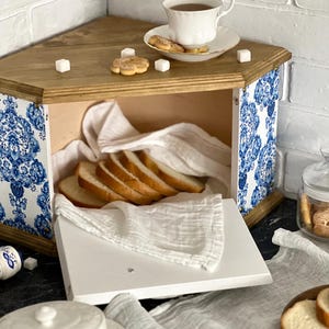 Corner Wooden Bread Box, Bread Storage Box, Farmhouse Kitchen, French Country, Cottagecore Decor, Gift for Family, Housewarming Gift image 11