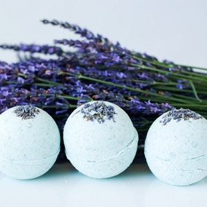 Eucalyptus Bath Bombs image 1